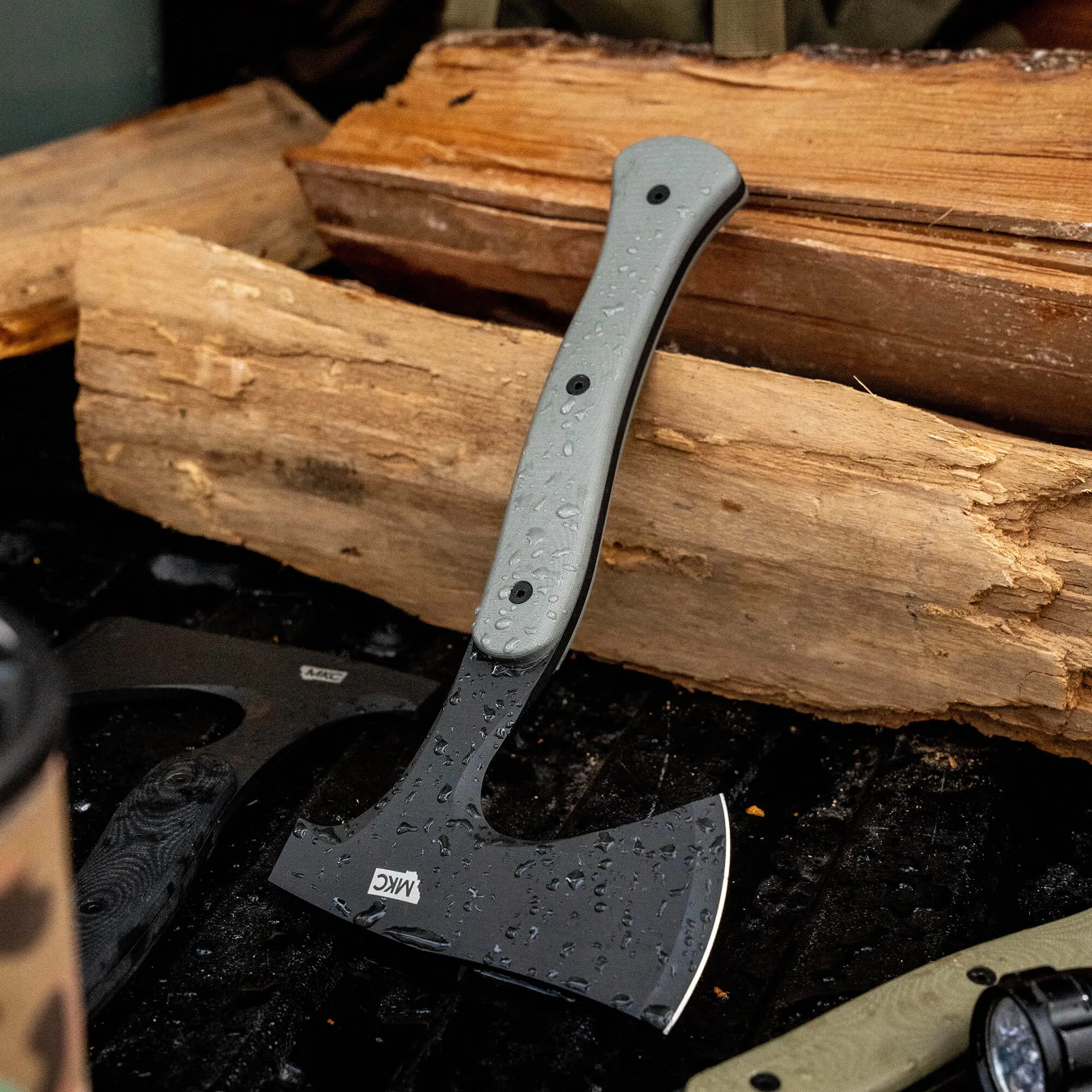 HELLGATE HATCHET - GREY